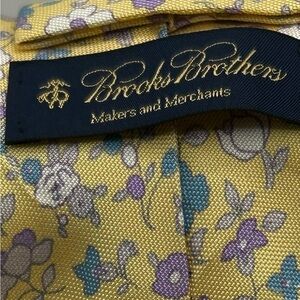 Brooks Brothers Yellow Floral Tie